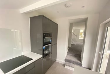2 bed house, Wembury Road, Cattedown, Plymouth, PL98HQ - Image 4